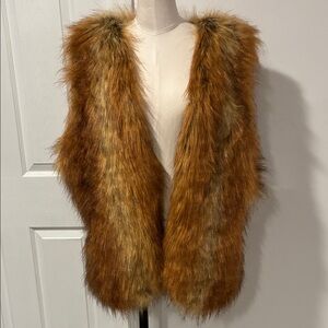Donna Salyers’ Furs Faux Fur Vest 2X